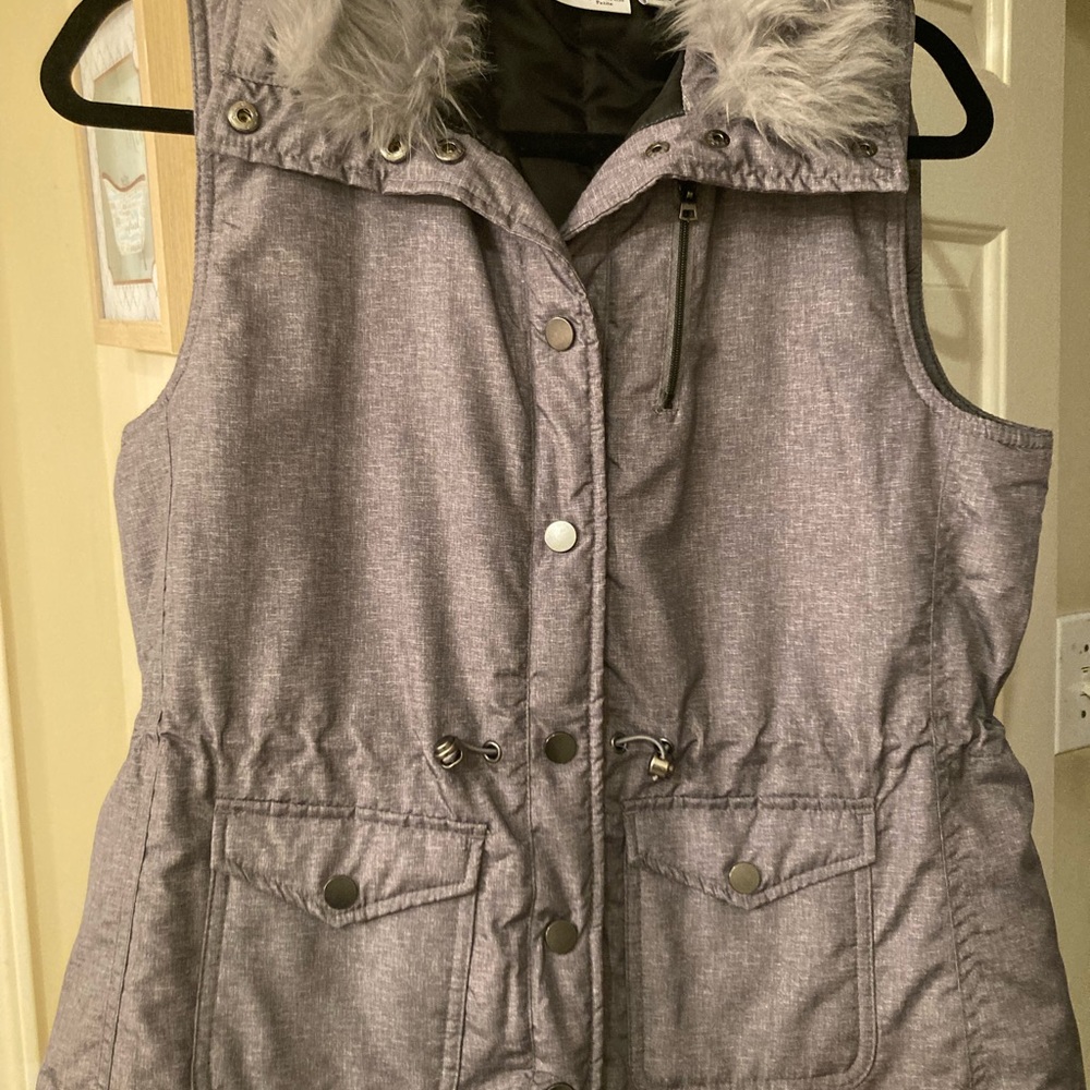 Kim Rogers vest